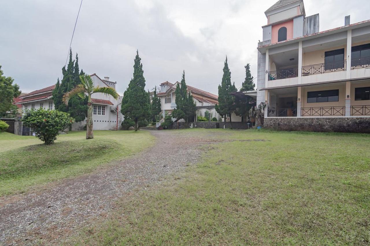 Hotel Puspa Sari Redpartner Ciater Kültér fotó